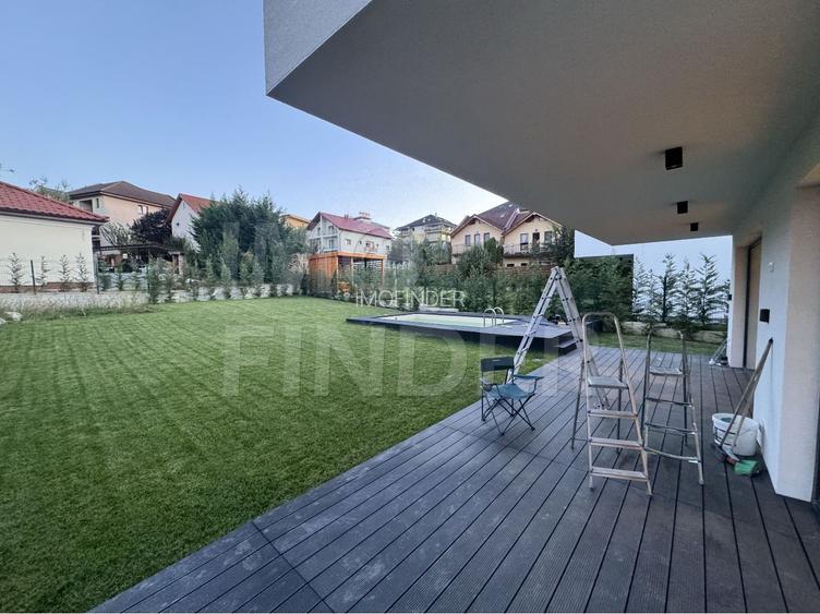 Vanzare vila smart cu piscina, strada privata,  A  Muresanu - 2