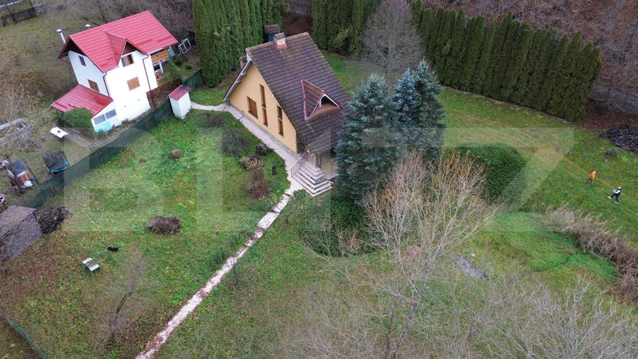 Casă de Vacanță pe Valea Ighielului – 3 camere, 2500 mp curte