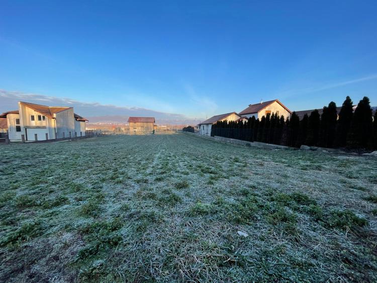 Teren intravilan de vânzare | 1084mp | Ciugud