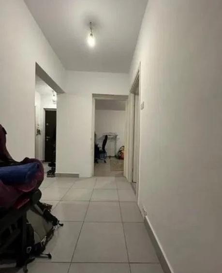 3 camere decomandat Drumul Taberei metrou Raul Doamnei