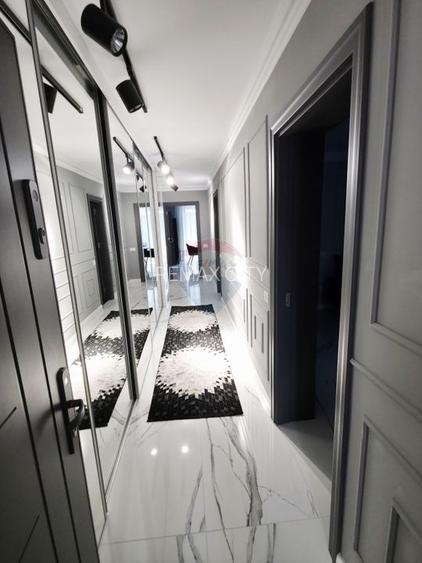 Apartament cu 5 camere de vânzare în zona Precista - 34
