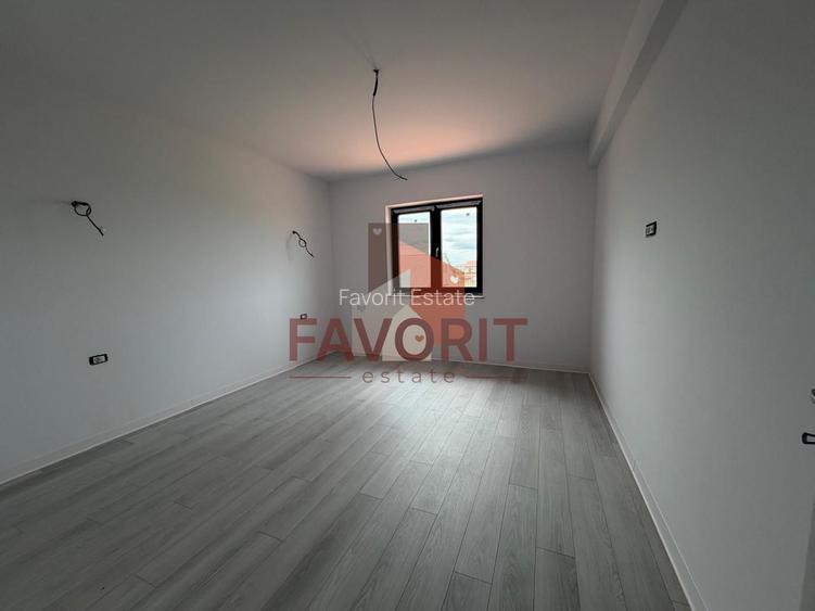 Duplex | Curte generoasa | Parter+Etaj+Pod | Toate utilitatile | 2 Bai - 8
