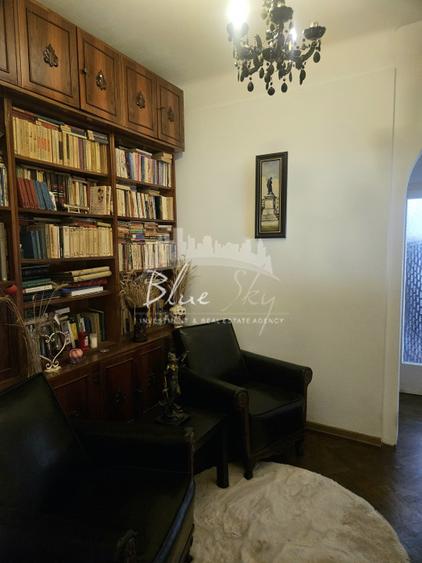 Apartament 2 camere + pod amenajat, situat pe Str. Ștefan cel Mare
