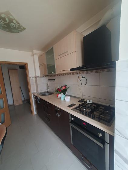 Inchiriere apartament modern cu 2 camere in Galati, Micro 16, renovat