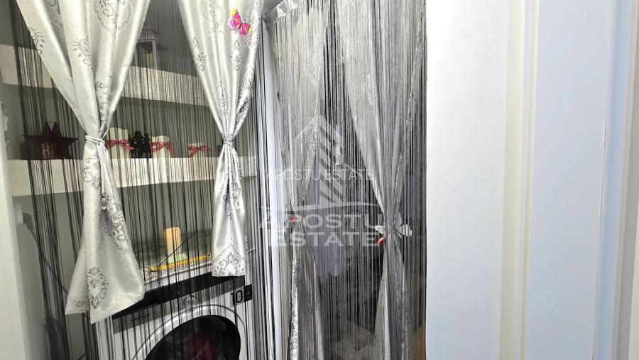 Apartament cu 2 camere de vanzare, decomandat, renovat, Girocului