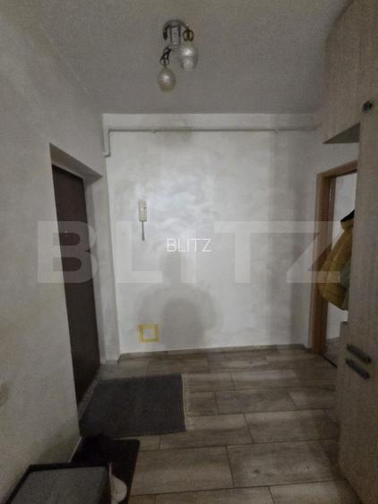 Apartament, decomandat, parcare, sud, Zona Eroilor ! - 9