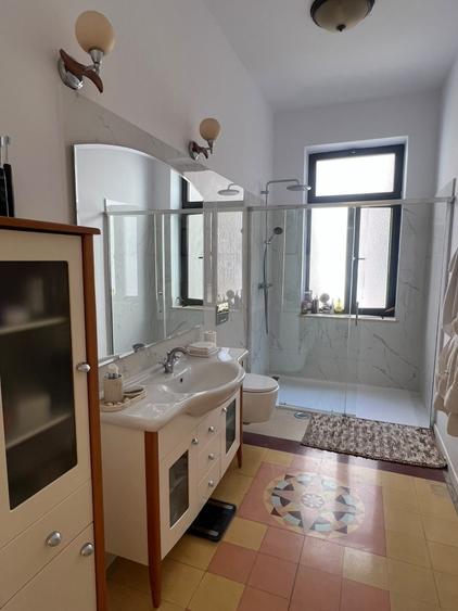 Apartament 3 camere Interbelic | De Vanzare | Cismigiu | Parcare