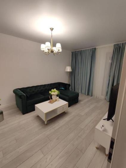 Apartament 2 camere Mihai Bravu-Vitan parcare centrala proprie