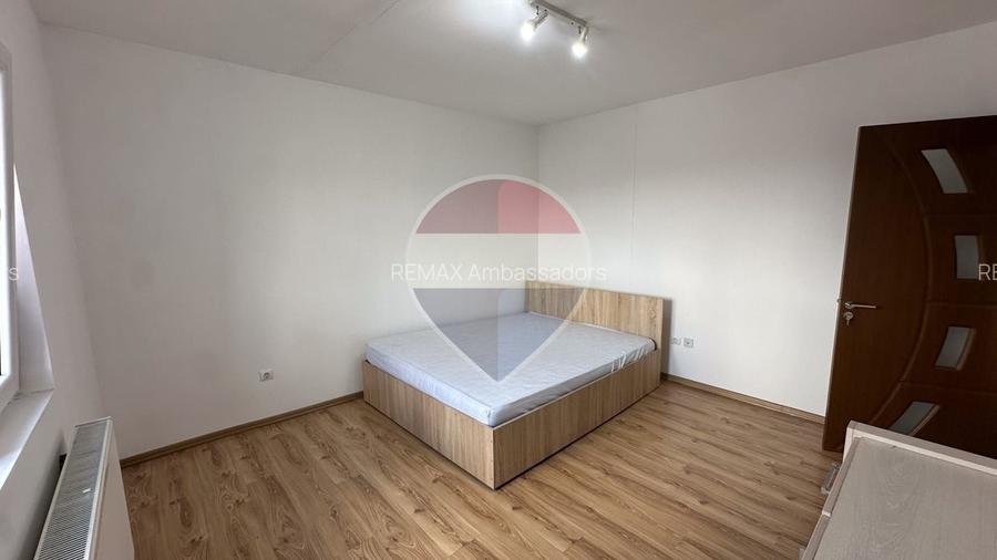 Apartament cu 3 camere de vânzare în zona Soarelui - 5