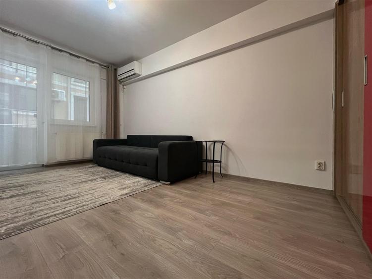 Apartament de vanzare cu 1 cameră - sos.Voinesti Iași