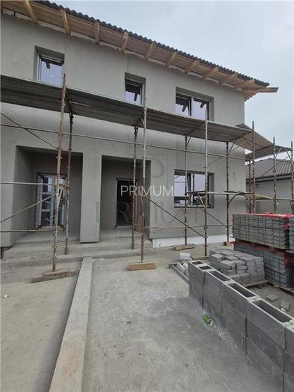 Duplex 3 dormitoare - zona excelenta - toate utilitatile - termen rapid de final - 2