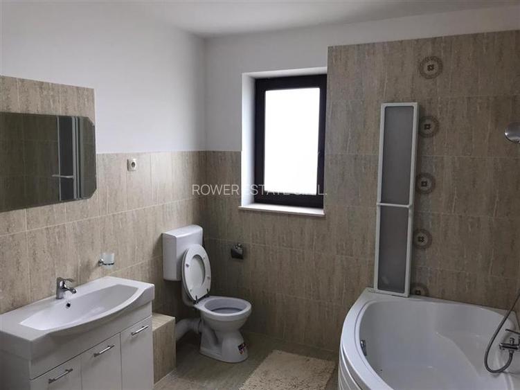 Casa tip duplex,D+P+ET,situat in cartierul Europa! - 28