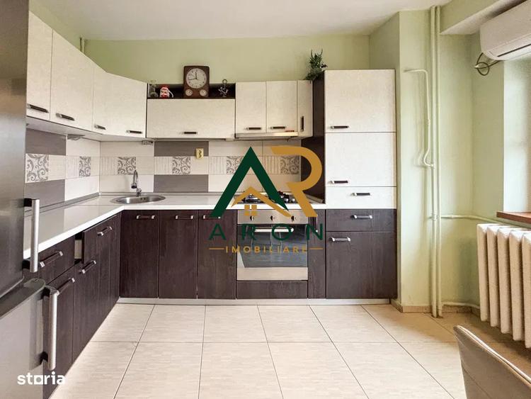 2 Camere de inchiriat | Bd. Libertatii-Unirii | Metrou | Mobilat