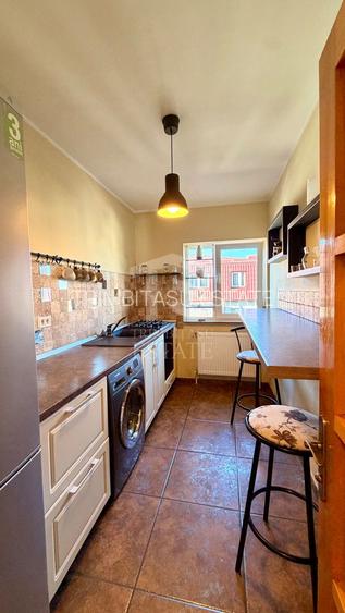 2 camere | DECOMANDAT  |   ALEEA ZMEUREI - 11