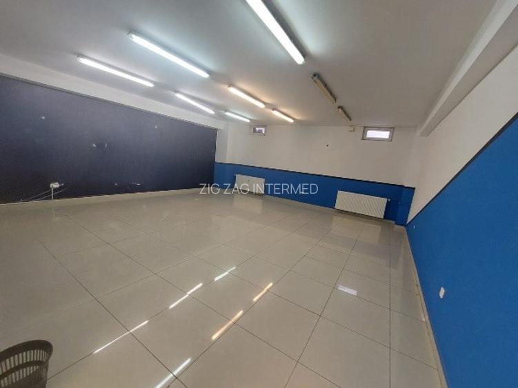 Delfinariu-bd. Mamaia, spatiu birouri 50 mp., posibilitate compartimentare - 3