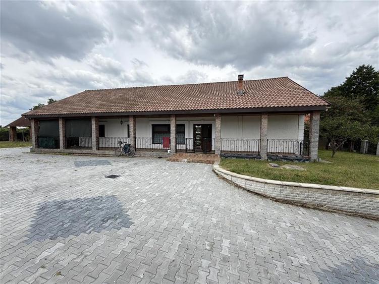 CASA PLAN PARTER | TEREN 2385 MP | ACCES AUTO | TILEAGD | BIHOR