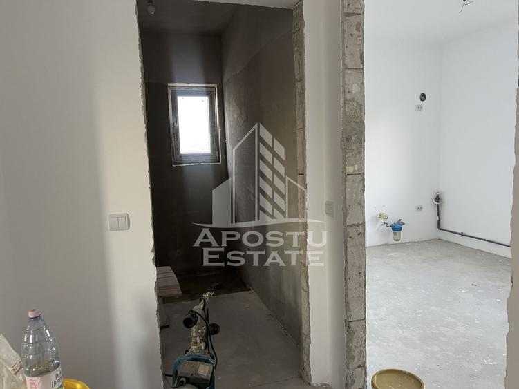 Casa individuala cu 4 camere, de vanzare, P+E, in Giarmata Vii