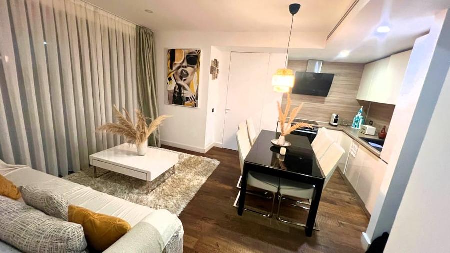 Apartament 3 camere in Cortina Baneasa