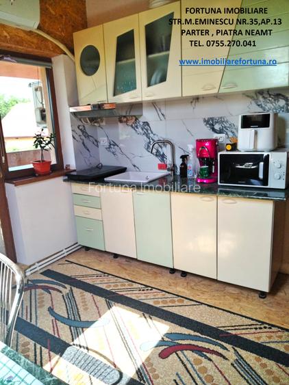 Casa Parter+Pod locuibil, beci, anexe si 1059 mp teren, Dumbrava Rosie