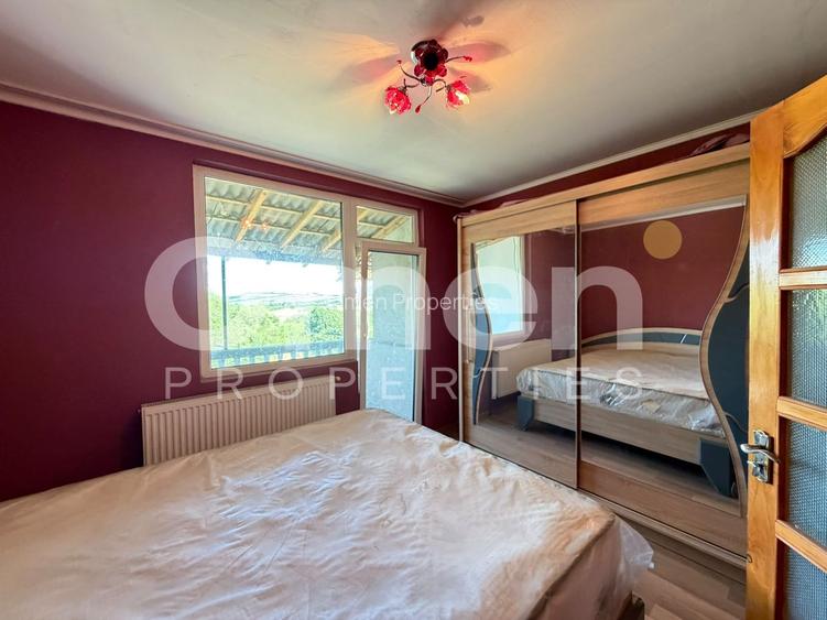 Apartament cu 3 camere | pe 2 niveluri | cu garaj | zona centrala | sat Arinis - 4