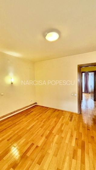 Apartament 4 camere ultracentral - 100 mp