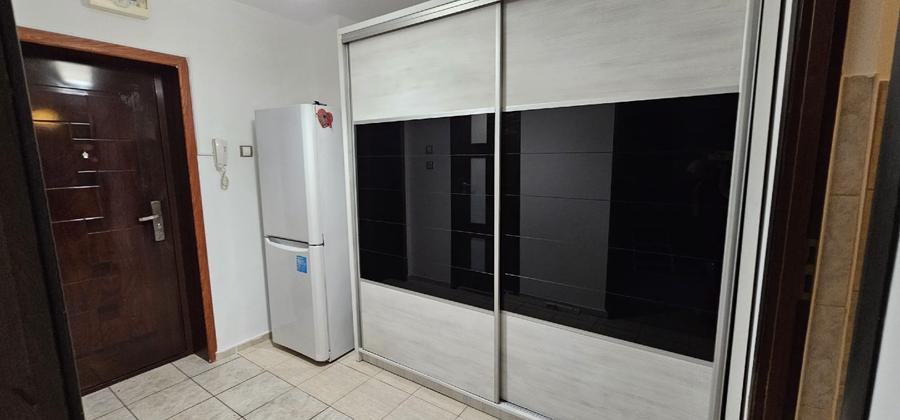 Garsoniera + loc de parcare de inchiriat. Nu acceptam agentii. Contract ANAF