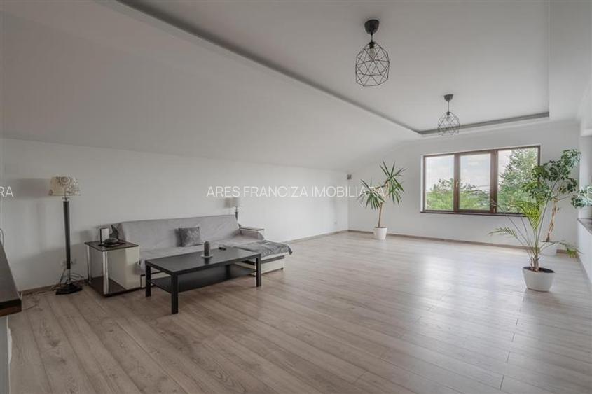 LAGUNA VERDE,VILA ,7 CAMERE,498 MP,TEREN 1000 MP,LANGA LAC SI PADURE - 26