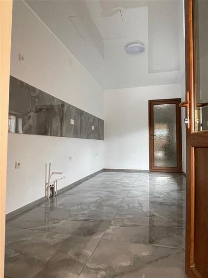 Casa Frumoasa Super Pret Renovata zona Piata Saraca -Scoala 18