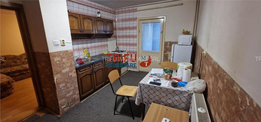 Apartament 2 camere izolat exterior zona Liceul Sportiv - 2
