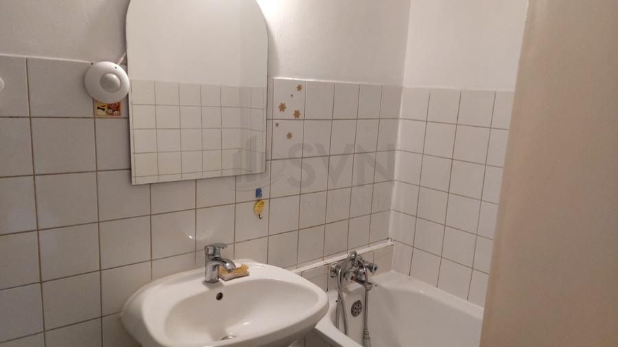 REA1028794 Garsoniera l Unirii l Etaj 3