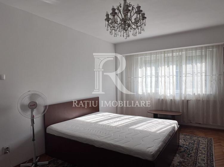 Apartament cu 3 camere | Costache Negruzzi | Decebal | Oradea