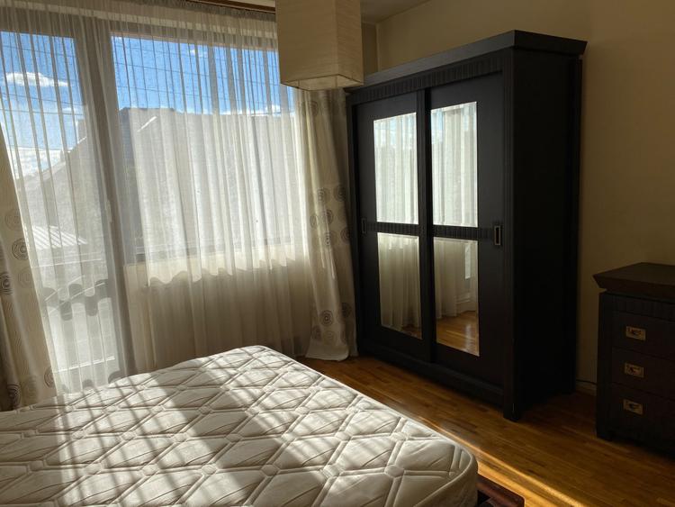 Casă cu 4 camere, 120 mp, zona Est