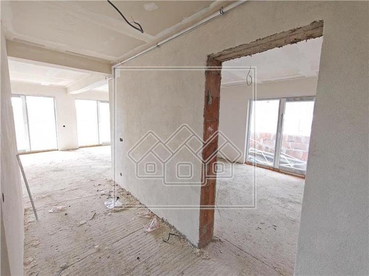 Ap de vanzare in Sibiu - 2 camere si 2 balcoane zona Turnisor