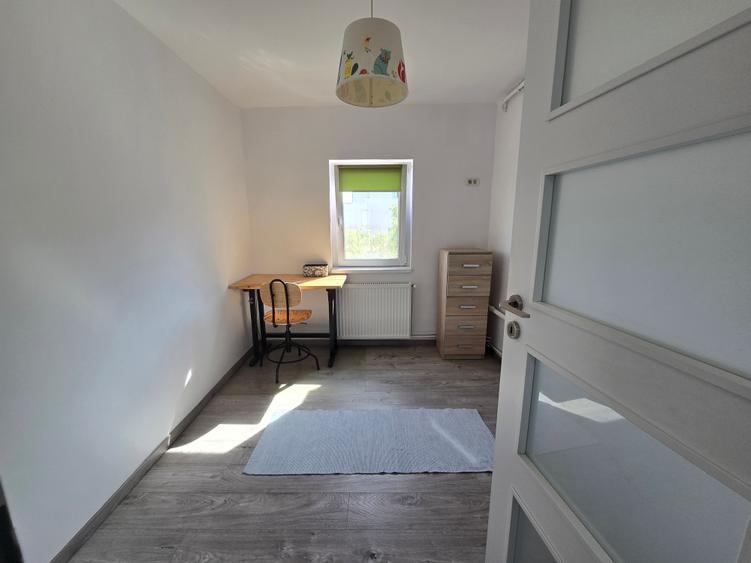Apartament renovat si mobilat, langa sediul ANAF Piata 700