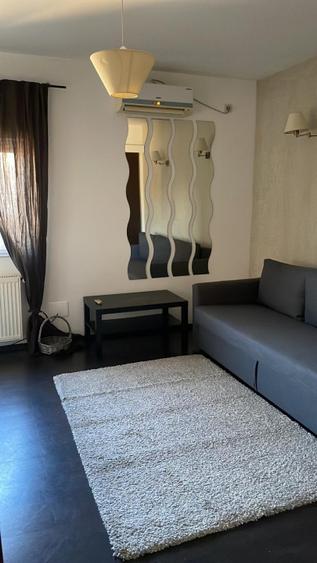 Garsoniera de inchiriat langa Foisorul de Foc