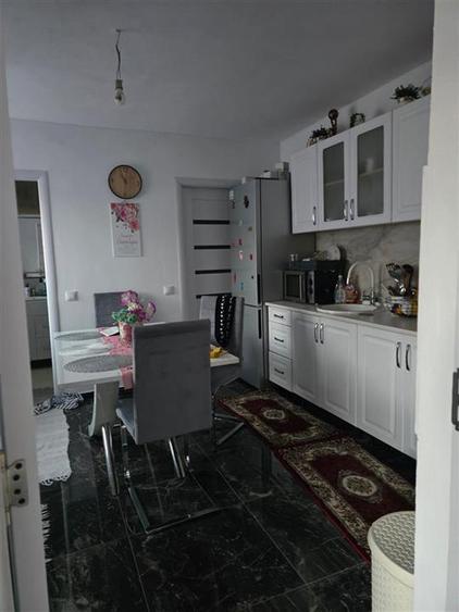 Casa la pret de apartament Str Cimpului