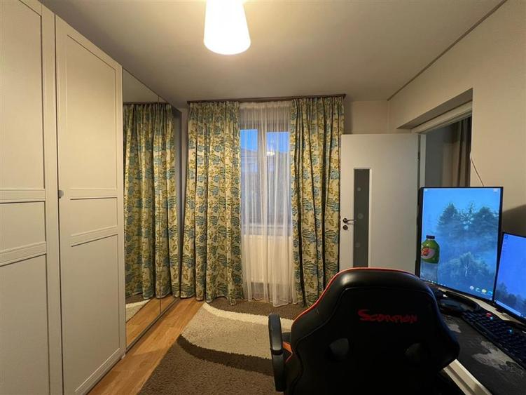 Casa duplex cu 4 camere si 5 ari de teren zona Dura