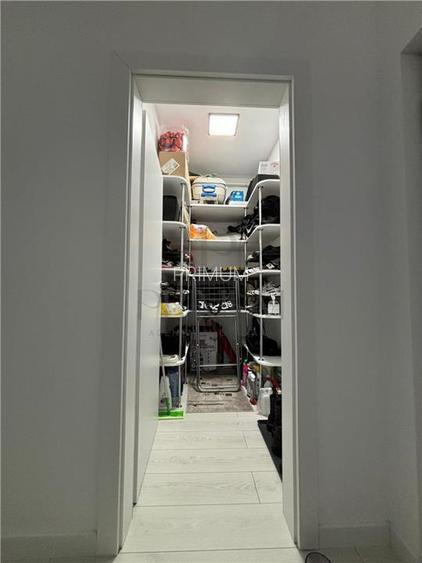GIROC - 3 CAM - 2 BAI - LIFT - ZONA BUNA - MOBILAT SI UTILAT - SPATIOS - 10