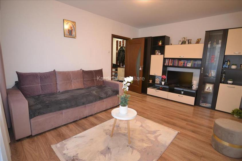 Apartament 2 camere mobilat utilat complet ,parcare Astra - Saturn ( Ardealul)