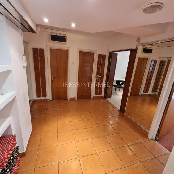 UNIRII BULEVARD ZONA LUCIAN BLAGA AP 2 CAM DECOMANDAT, SPATIOS 65MP - 4