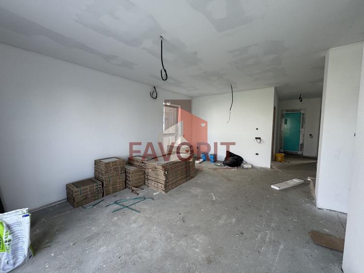 Duplex 5 camere ,despartit prin camera tehnica, finisat la cheie in Mosnita