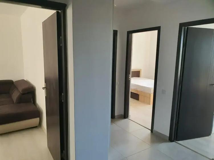 Apartament 3 camere Metrou 1 Decembrie loc parcare inclus in pret