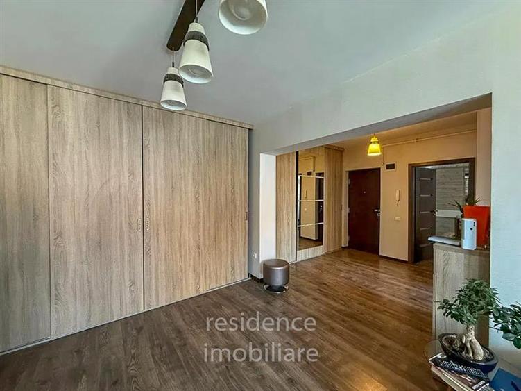 Apartament 3 camere, Imobil Nou, Andrei Muresanu + Garaj si Boxa