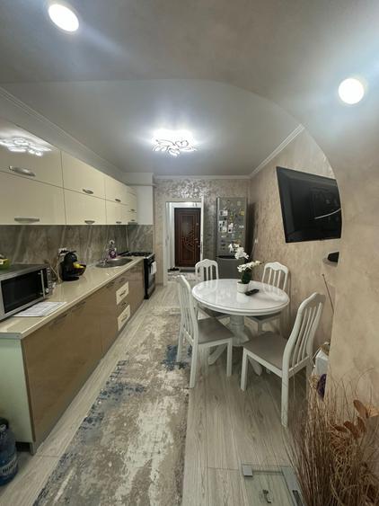 Apartament 2 camere, zona Buzaului.