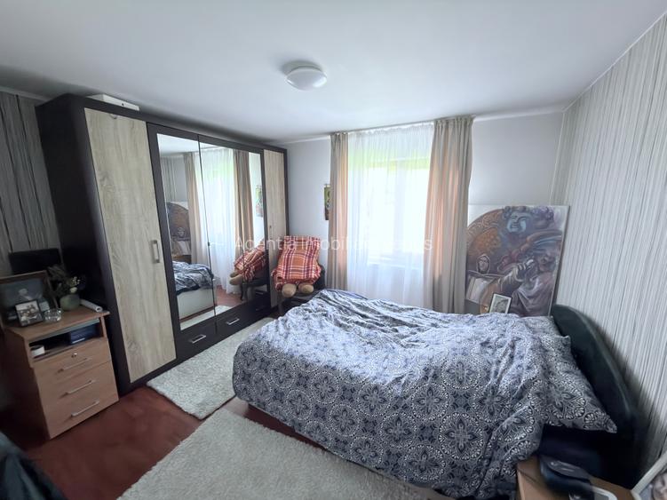 Casa renovata in oras str.Cismelei - 10