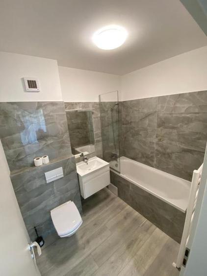Proprietar, inchiriez apartament cu doua camere