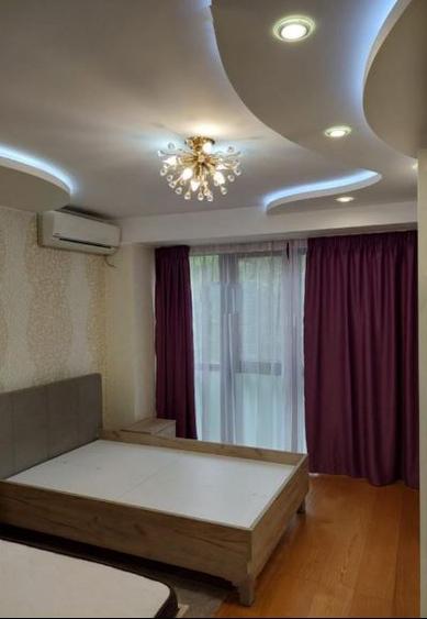 Apartament 4Camere,Uniri,Metrou,et.2/8,DECOMANDAT,2 bai,2 balcoane,mobilat