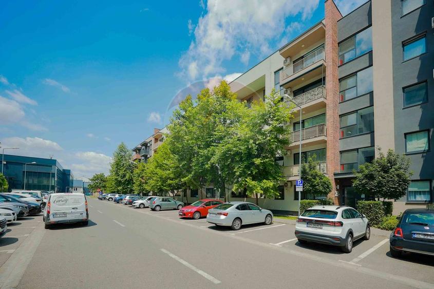 Apartament cu 2 camere decomandate de închiriat – Prima Universității