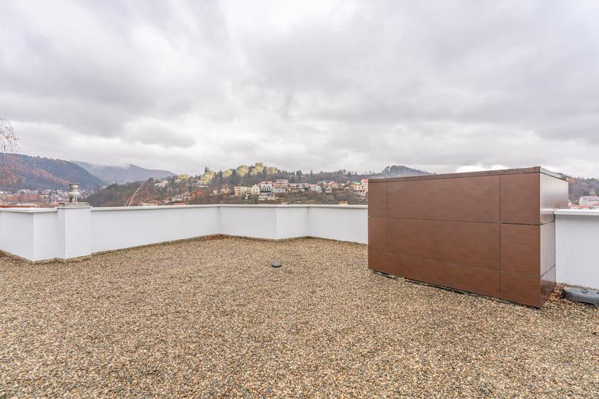 Proprietate unica tip vila, ultra central, S+P+2E, lift, priveliste peisagistica