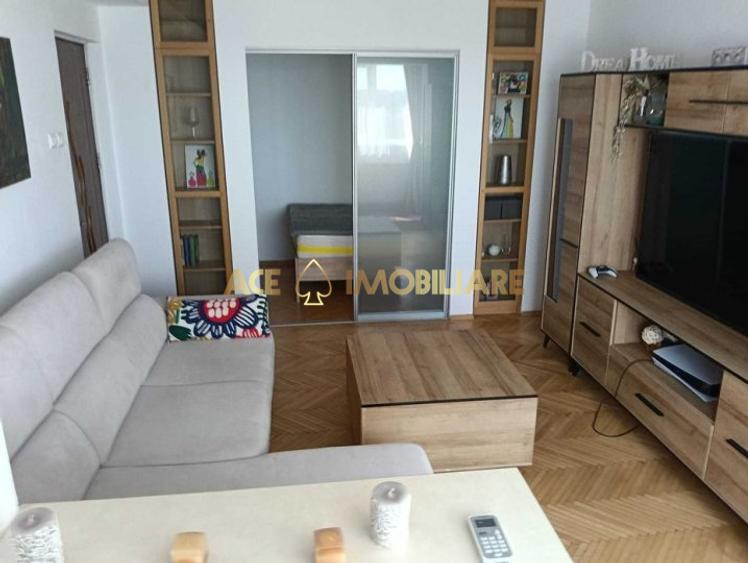 2 Camere de inchiriat | Titan | Metrou | Mobilat